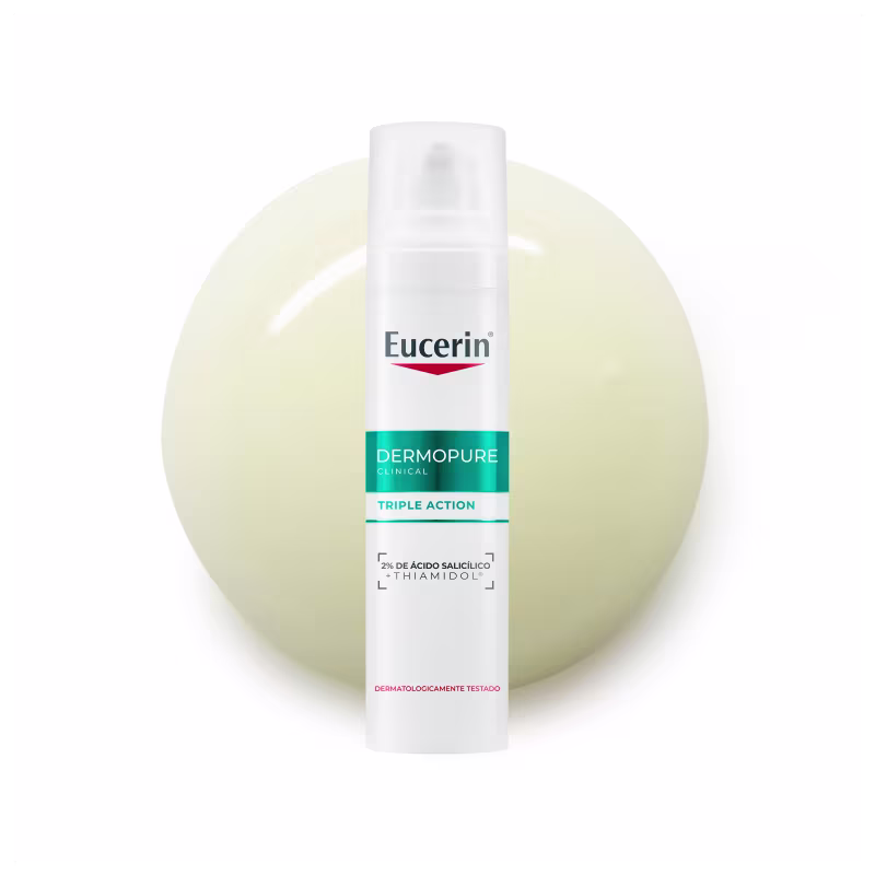 Frasco branco com logotipo da marca Eucerin, contendo produto de cuidados para a pele com textura cremosa, brilhante e transparente, em fundo amarelo claro.
