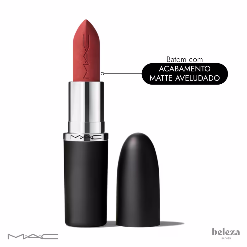 Batom com ACABAMENTO MATTE AVELUDADO