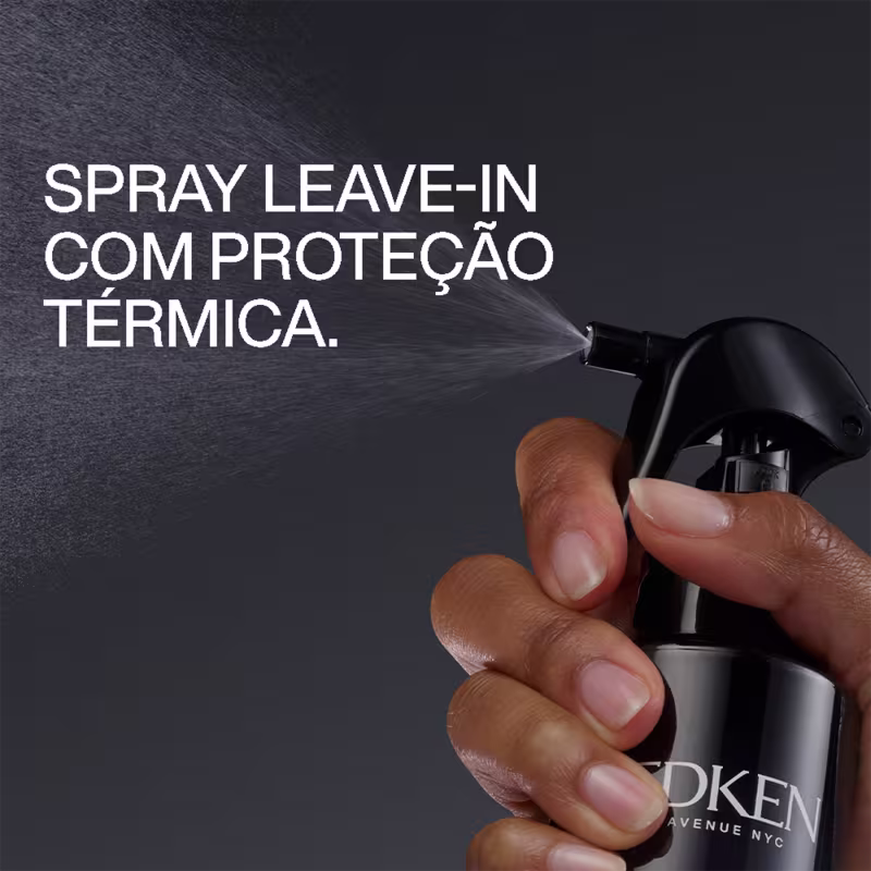 Spray leave-in com proteção térmica da marca Redken em embalagem preta com texto em branco.