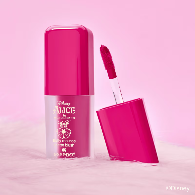 Essence Alice no País das Maravilhas Cor 02 - Blush Mousse Matte 3,7g