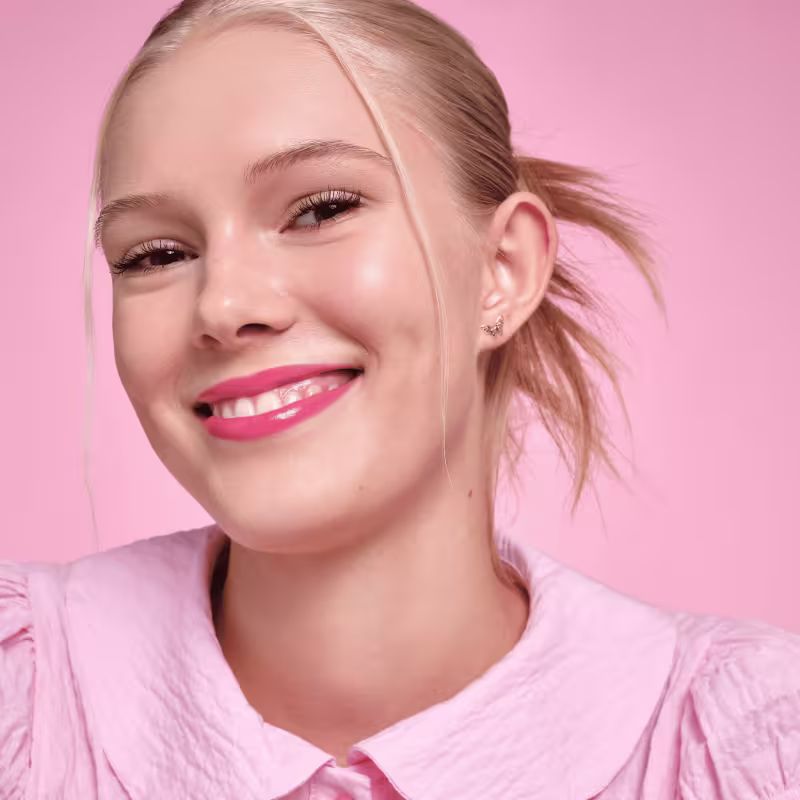 Essence Alice no País das Maravilhas Cor 01 - Balm Labial 1,35g
