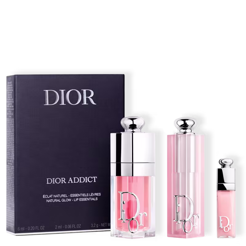 Conjunto de produtos de beleza da marca Dior, incluindo o balm Dior Addict Lip Glow e o gloss Dior Addict Lip Maximizer, com embalagens em tom rosa.  A seleção inclui também um mini-gloss na tonalidade rosa.