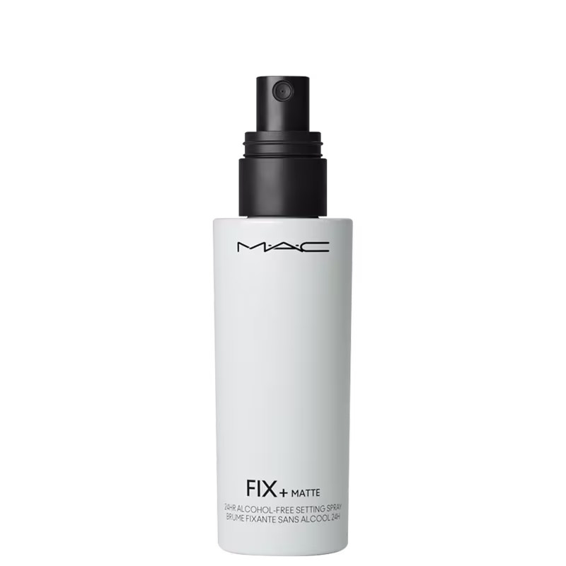 Frasco branco e preto da linha Fix+ Matte da M·A·C, um spray fixador de maquiagem sem álcool, com rótulo destacando o nome da marca e do produto.