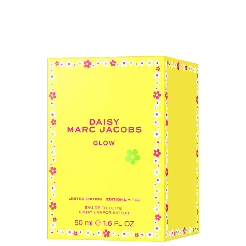 Frasco de perfume Daisy Marc Jacobs Glow, em embalagem amarela com flores estampadas, edição limitada, com 50 ml de eau de toilette.