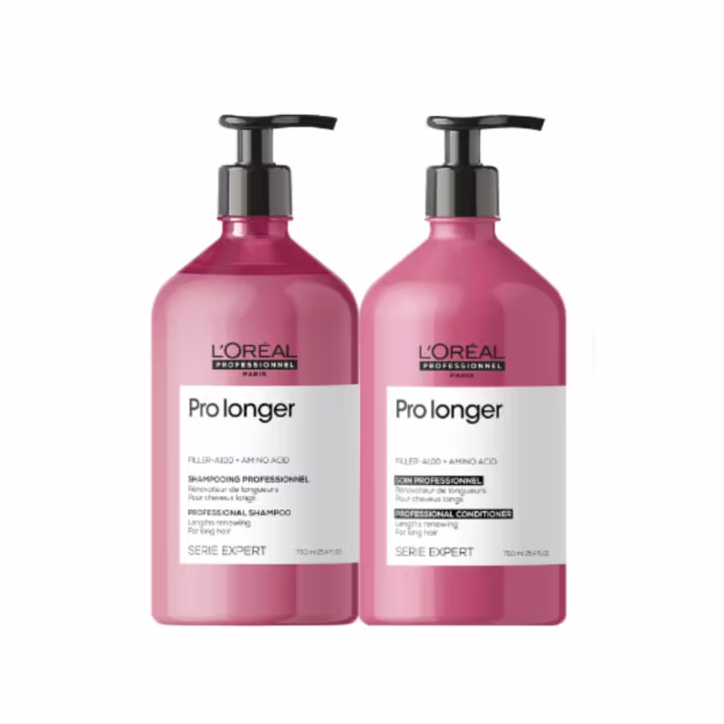 A imagem mostra um shampoo e condicionador da linha  Expert Pro Longer de L'Oréal Professionnel. Ambos possuem a cor rosa escura, embalagem com frasco cilíndrico e tampa preta em válvula spray.