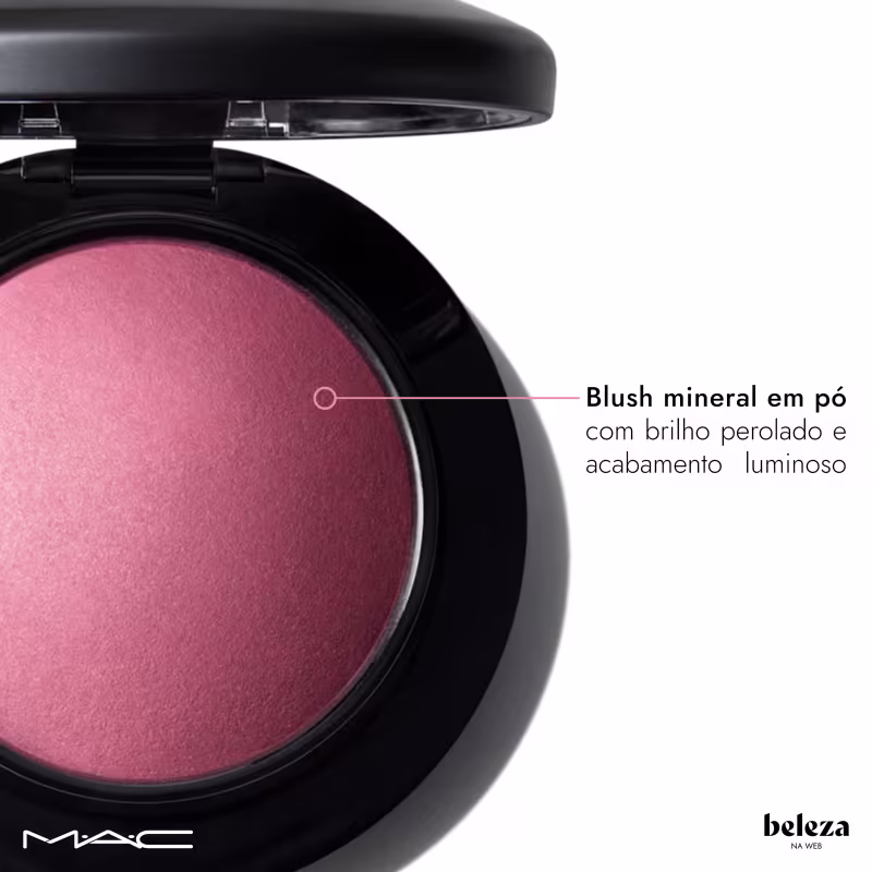 Blush mineral em pó com brilho perolado e acabamento luminoso.