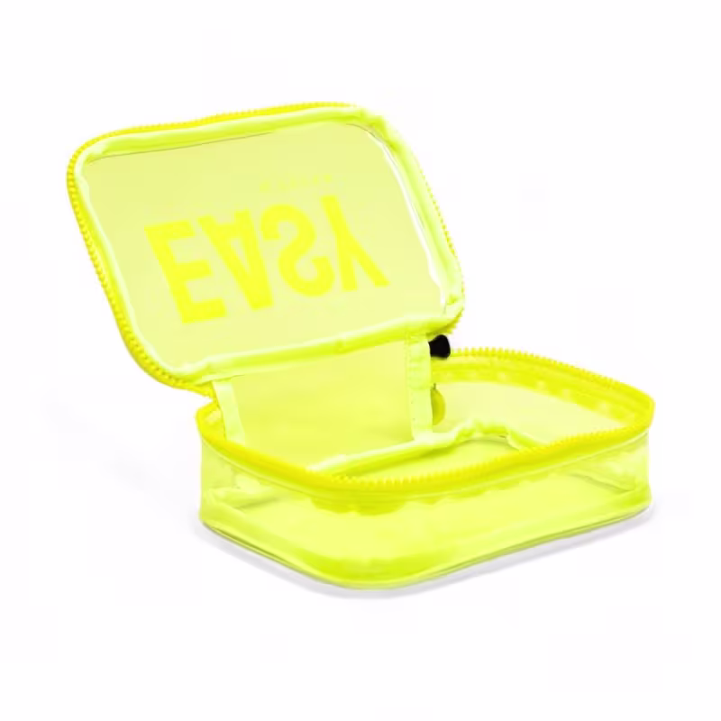 Necessaire Flex Easy by Petra aberto, mostrando o espaço interno