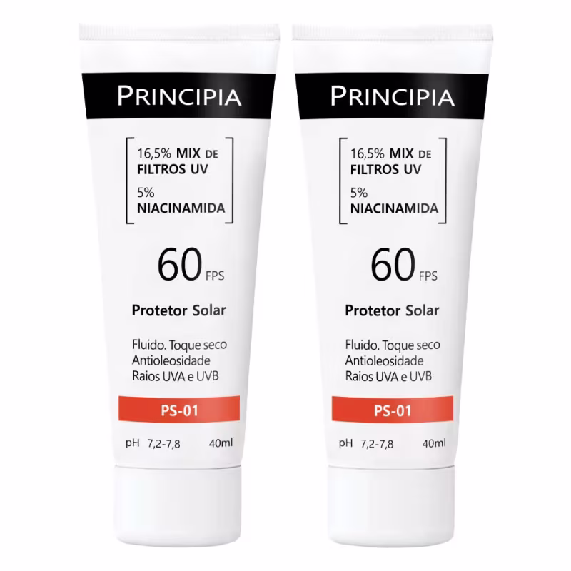 Dois tubos de protetor solar da marca Principia, com 60 FPS e 16,5% de filtros UV, além de 5% de niacinamida. Apresentam embalagem branca com detalhes em preto e laranja.