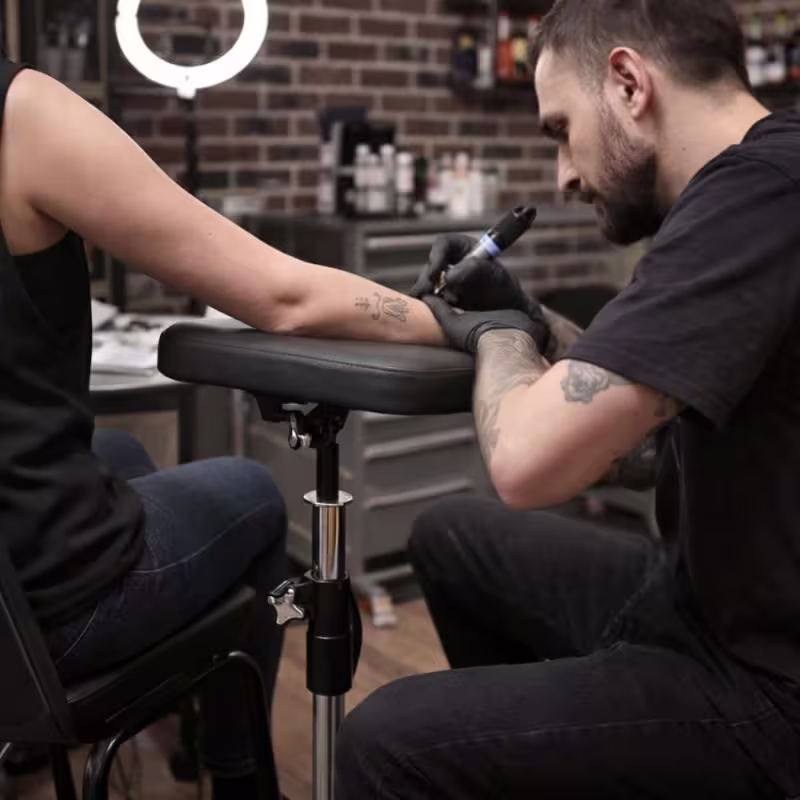 Apoio de Braço Dompel Revolution Tatoo Preto Ref. 670