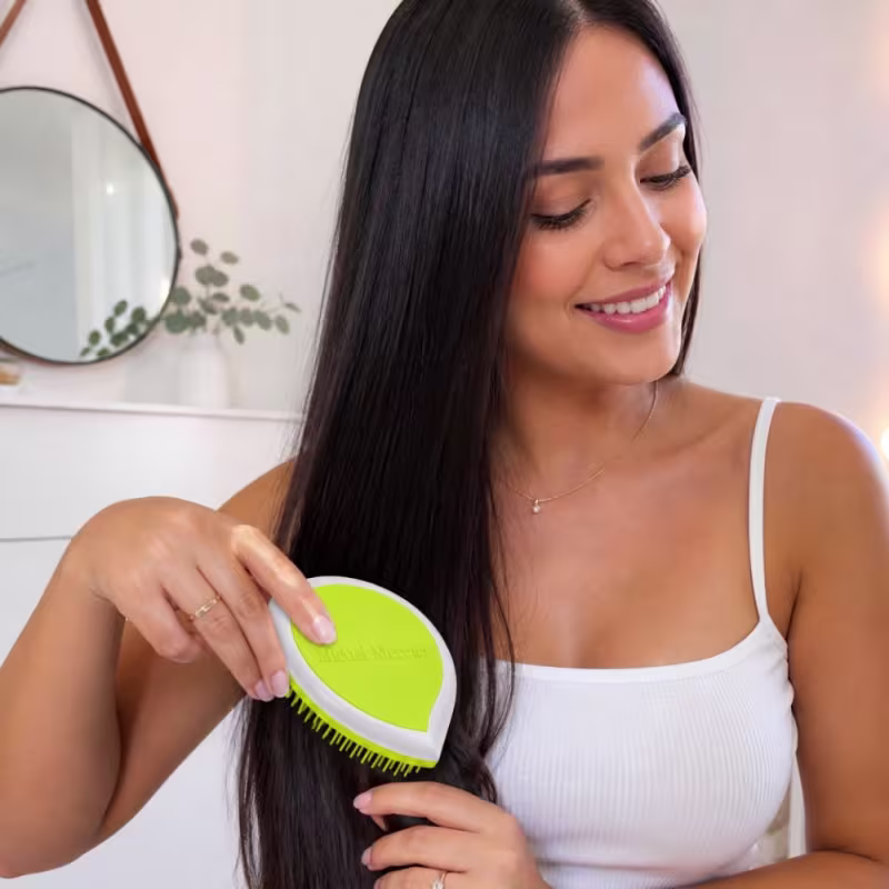 Escova Pack and Go Cabelo Normal Bio Extratus