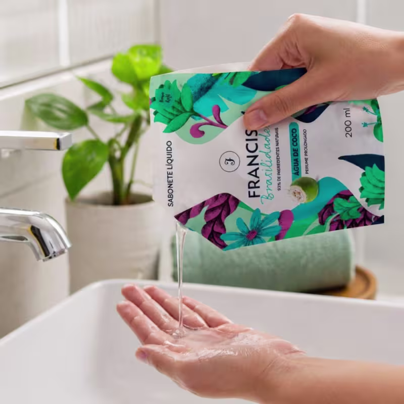 Kit Francis Refil Sabonete Líquido Corpo e Mãos Água De Coco 200ml Com 12