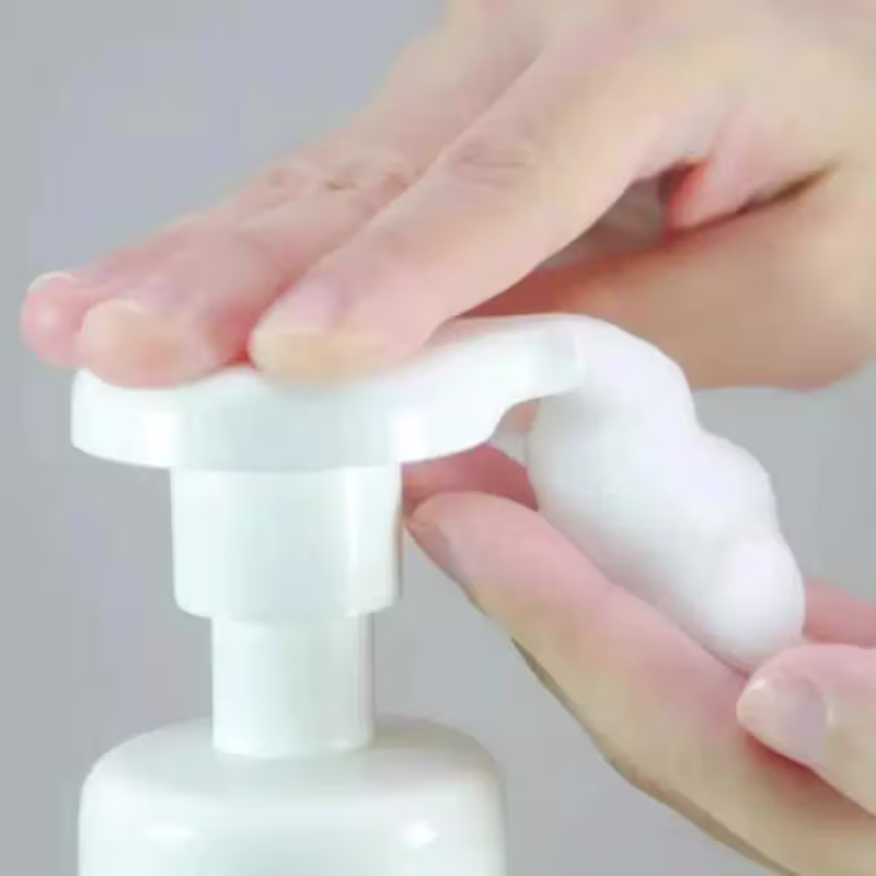 SABONETE EM MOUSSE KITCHEN LEMON BATH AND BODY WORKS