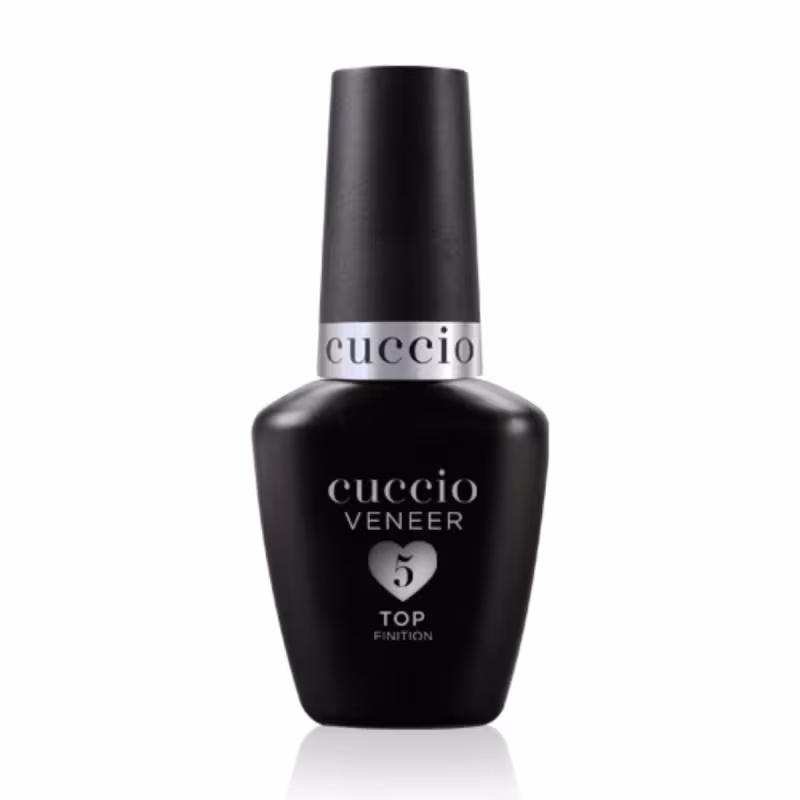 Top coat. O frasco é preto e possui um rótulo com o nome "Cuccio Veneer" e o número "5". O texto "Top Finition" também está presente no rótulo. O design é simples e elegante, com uma aparência sofisticada.