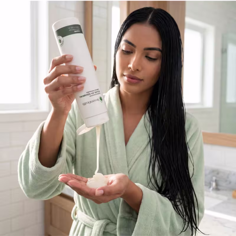 Kit de Shampoo, Condicionador e Máscara Capilar Folha da Goiabeira Fórmula Exclusiva