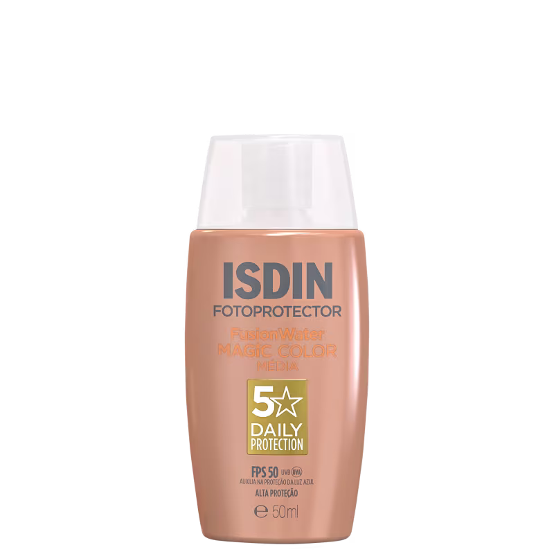 Frasco de protetor solar ISDIN Fotoprotector Fusion Water Magic Color Media, com fator de proteção solar 50.