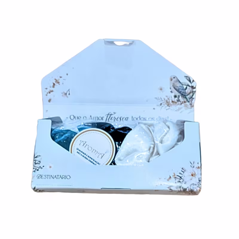 Kit Anti-frizz Pente de Bambú e Scrunchies Aromá (3 itens)