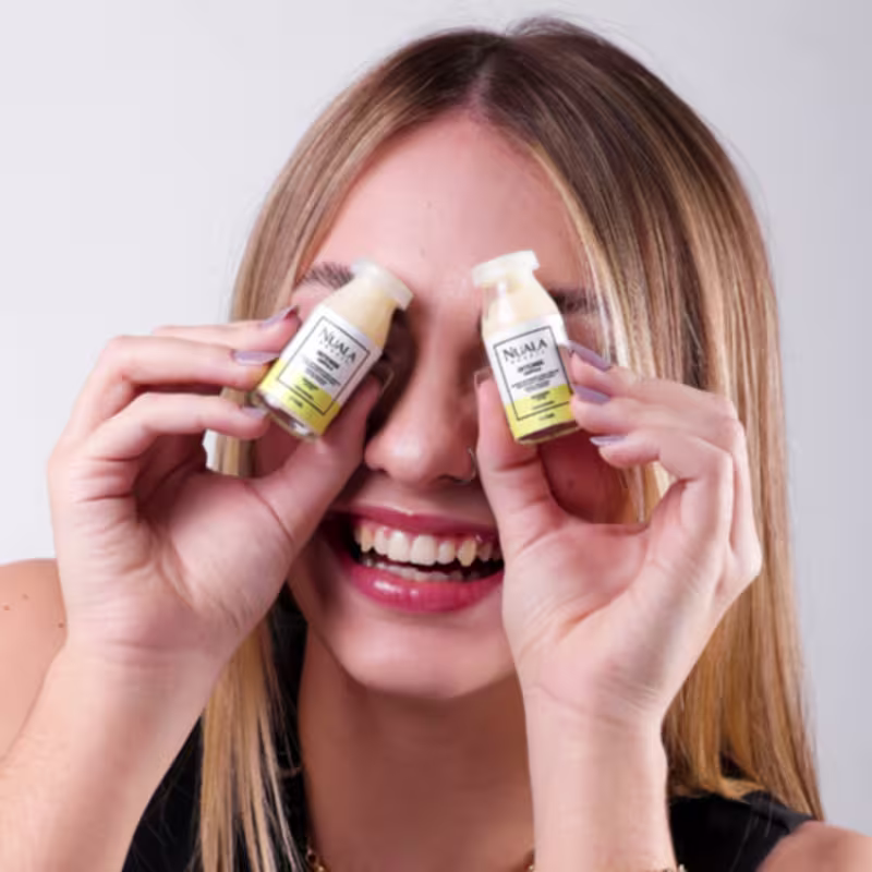 Kit de Reconstrução Profunda Intense + Escova Mágica (BRINDE)