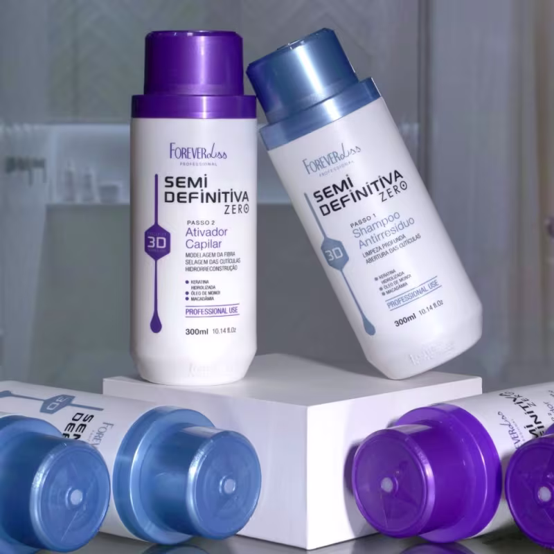 Kit Semi Definitiva Forever Liss 300ml +2Cumbucas/2ParLuvas/Sachê