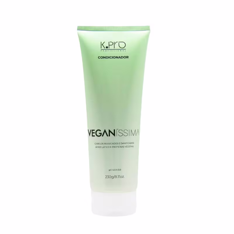Tubo de condicionador da marca K.Pro, com embalagem verde clara e rótulo com o nome "Veganissima". O produto é destinado a cabelos ressecados e danificados, com proteínas vegetais.