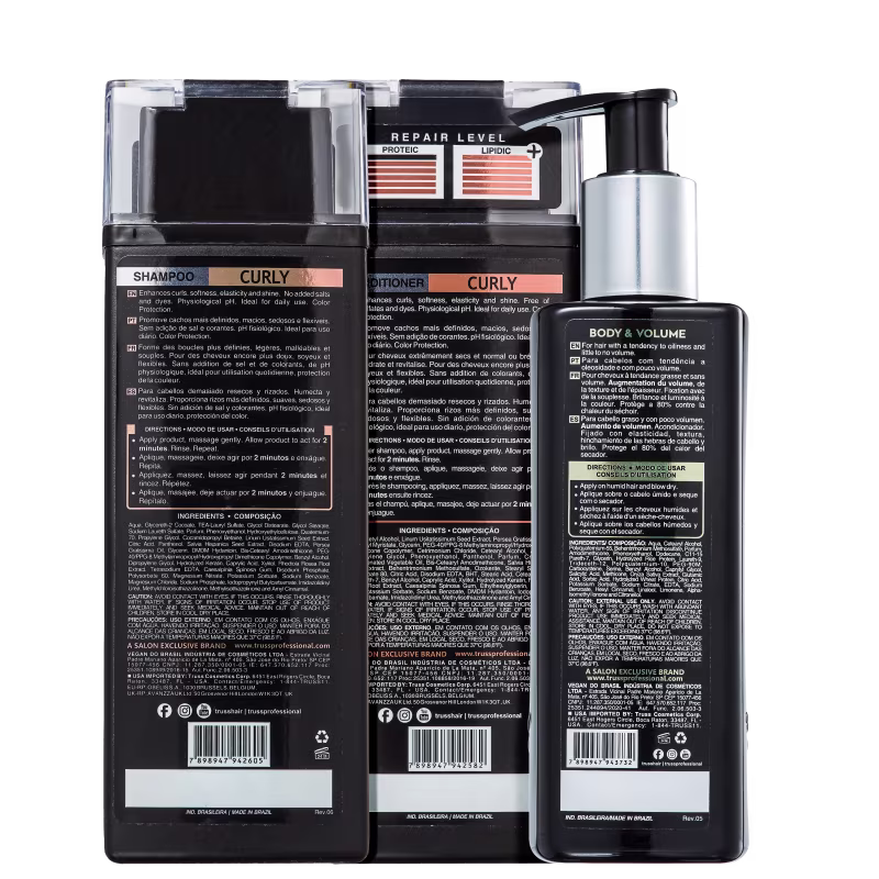 A imagem traz o verso dos três produtos e os rótulos que detalham melhor as informações das fórmulas como o modo de uso, ingredientes e precauções.