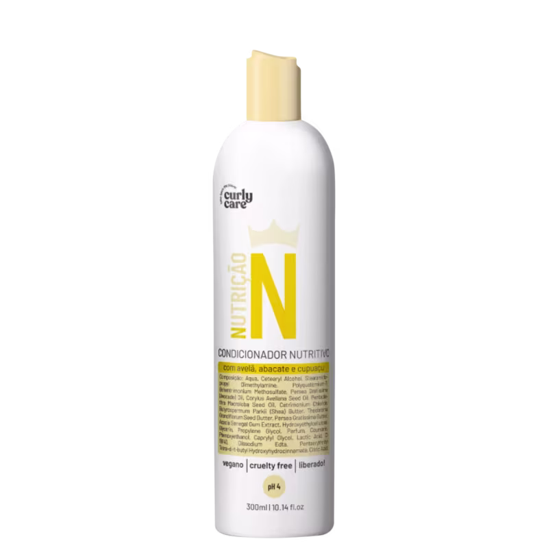 Condicionador nutritivo Curly Care N em embalagem plástica branca de 300ml. A embalagem tem detalhes em amarelo e uma coroa estilizada.