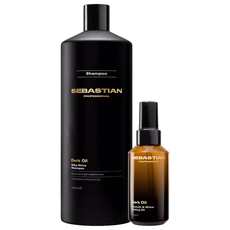 Dois produtos da marca Sebastian Professional: um frasco preto de shampoo Dark Oil Silky Shine e um frasco âmbar de óleo de penteado Dark Oil Smooth & Shine. Ambos os produtos apresentam rótulos pretos com detalhes dourados.