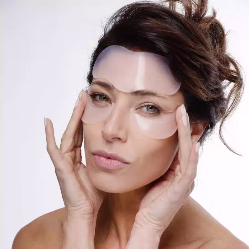 Kit Supérbia Adesivo Antissinais Rosto e Creme Esfoliante (2 Produtos)