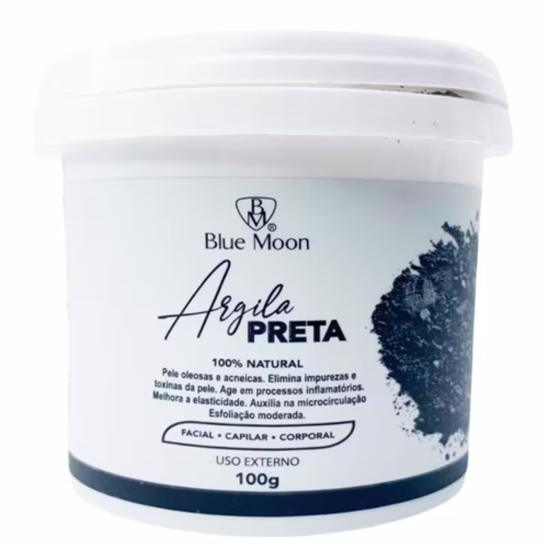 Pote branco com rótulo azul da marca Blue Moon contendo argila preta, um produto natural para uso facial, capilar e corporal, com informações sobre suas propriedades e benefícios.