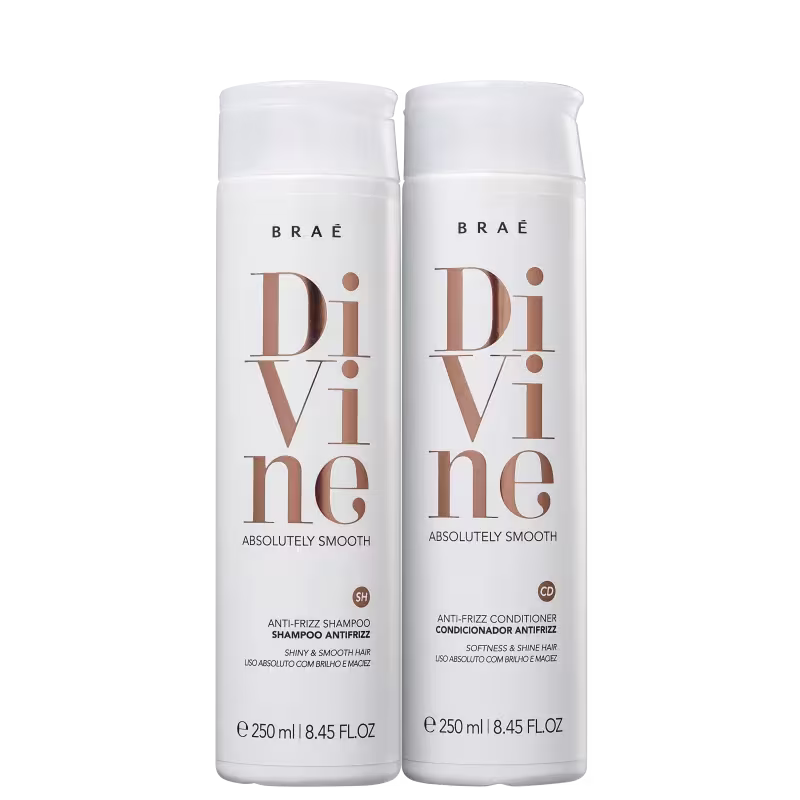 Produtos de tratamento capilar da linha Divine, da marca Braé. Na imagem, consta um shampoo e um condicionador com ação antifrizz.