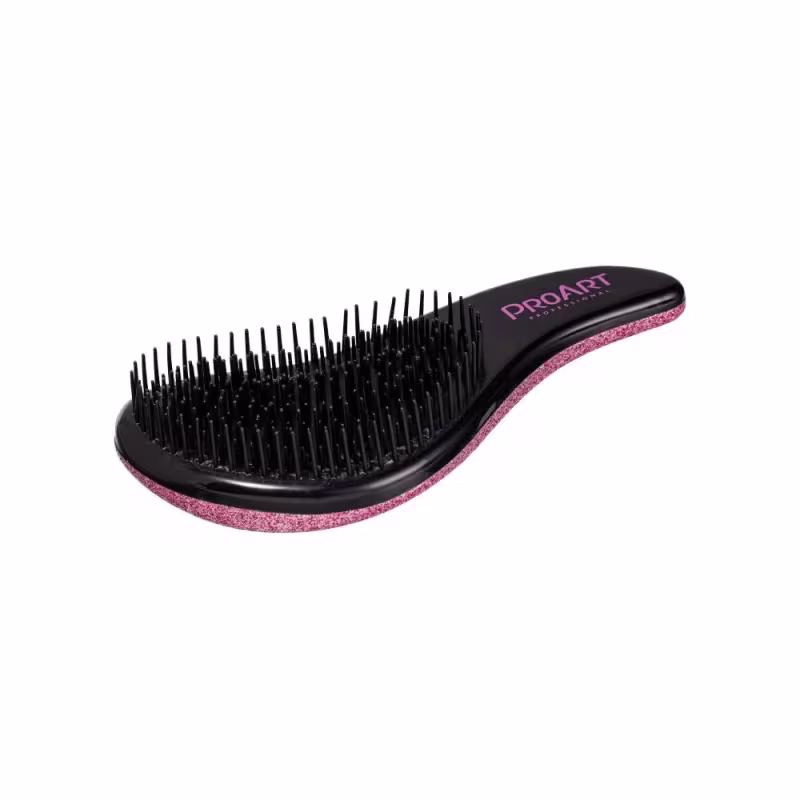 A imagem mostra a escova tem um formato curvo. As cerdas são pretas e densamente agrupadas, projetadas para pentear e escovar o cabelo.