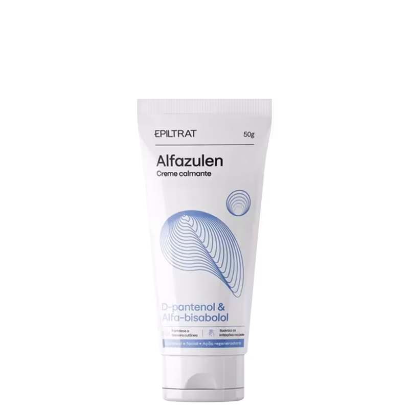 O produto apresentado é um creme calmante da marca Labotrat. A embalagem é um tubo branco com o nome do produto e informações sobre os ingredientes principais, D-pantenol e Alfa-bisabolol, impressos em azul. O tamanho do produto é de 50g.