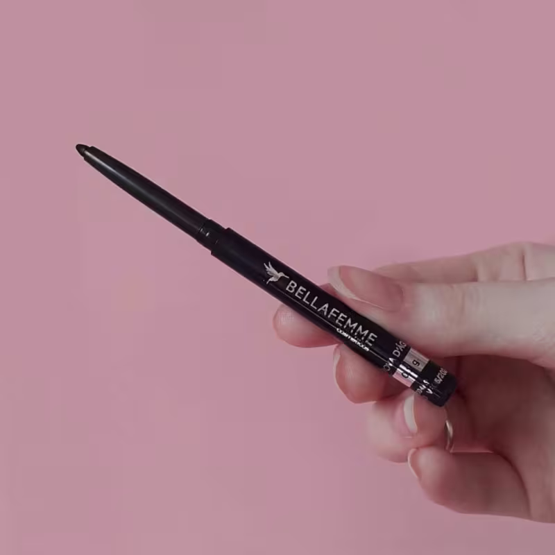 Lápis Delineador Bella Femme Preto Retrátil para Olhos - Longa Duração