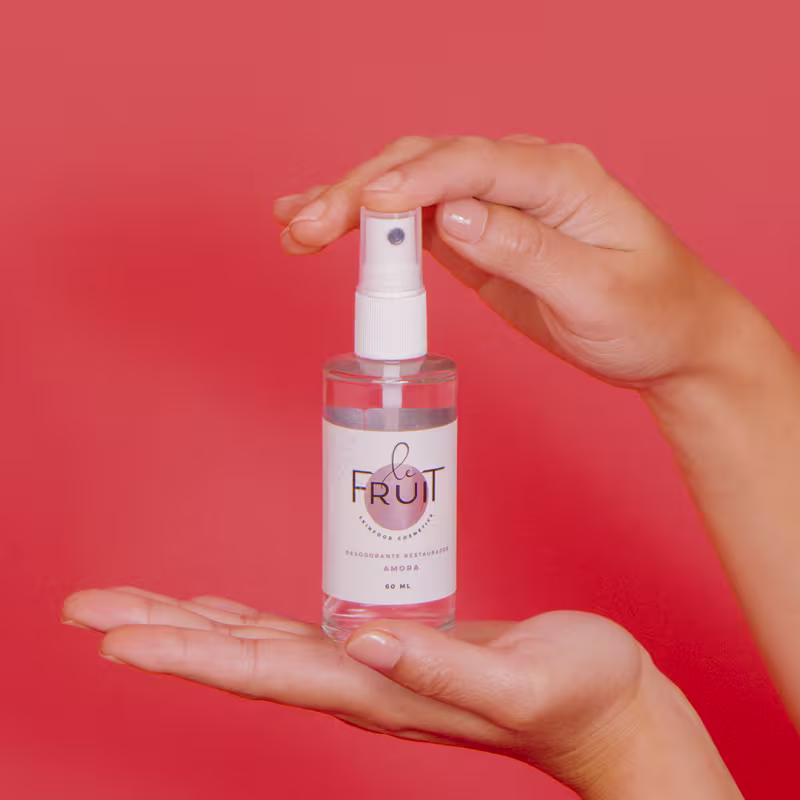 Desodorante Restaurador Amora -  Le Fruit - Vegano - Com ácido hialurônico, sem alumínio, 60ml, em spray