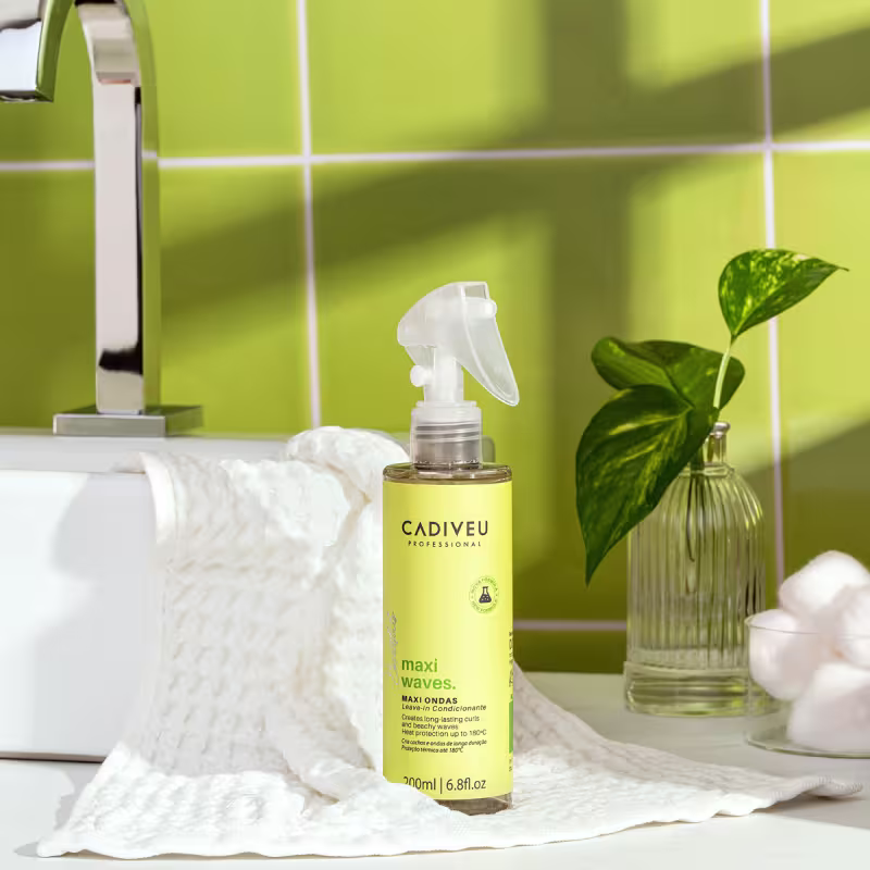 Kit Cadiveu Professional Nutri Glow Shampoo Condicionador Máscara Fluído Leave-in e Açaí Oil 110 (6 produtos)