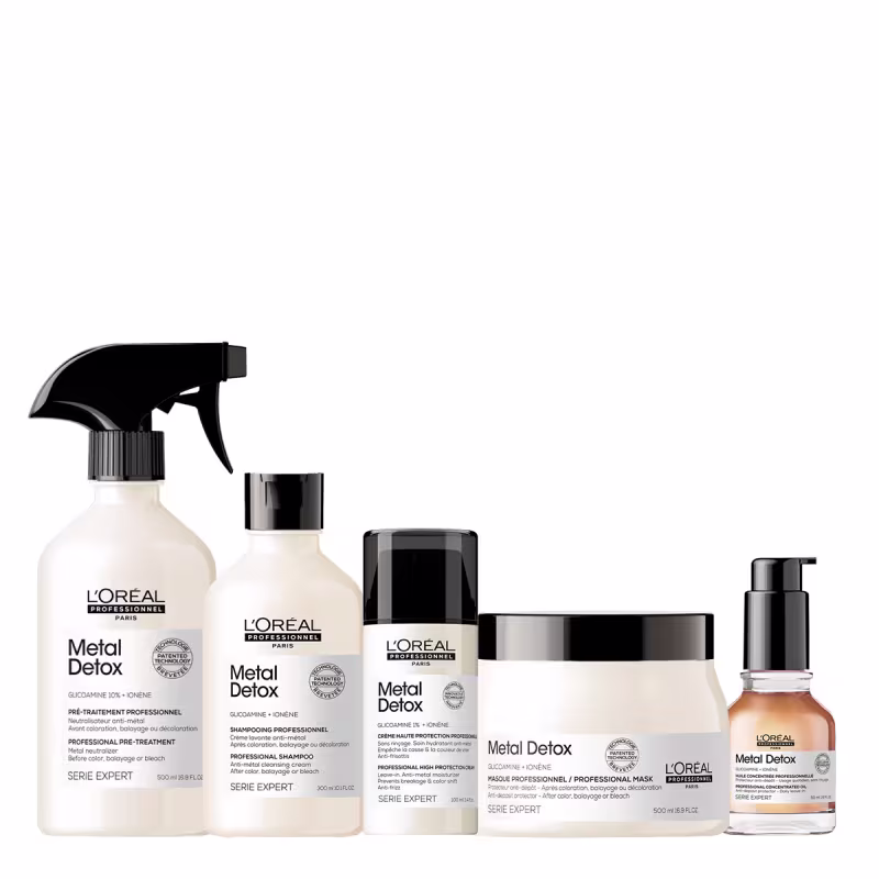 Linha de produtos de cuidados capilares da marca L'Oréal Professionnel, chamada Metal Detox. Os produtos incluem um pré-tratamento, um shampoo, um creme de alta proteção, um sérum e uma máscara. Todas as embalagens exibem o nome "Metal Detox".