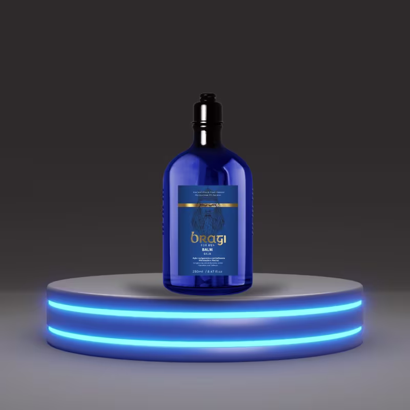 A imagem mostra um grande frasco de vidro azul escuro contendo um produto para cabelo e barba da Le'Kefir. A embalagem está posicionada sobre uma base iluminada com luzes azuis circulares, criando um efeito vibrante, moderno e sofisticado.