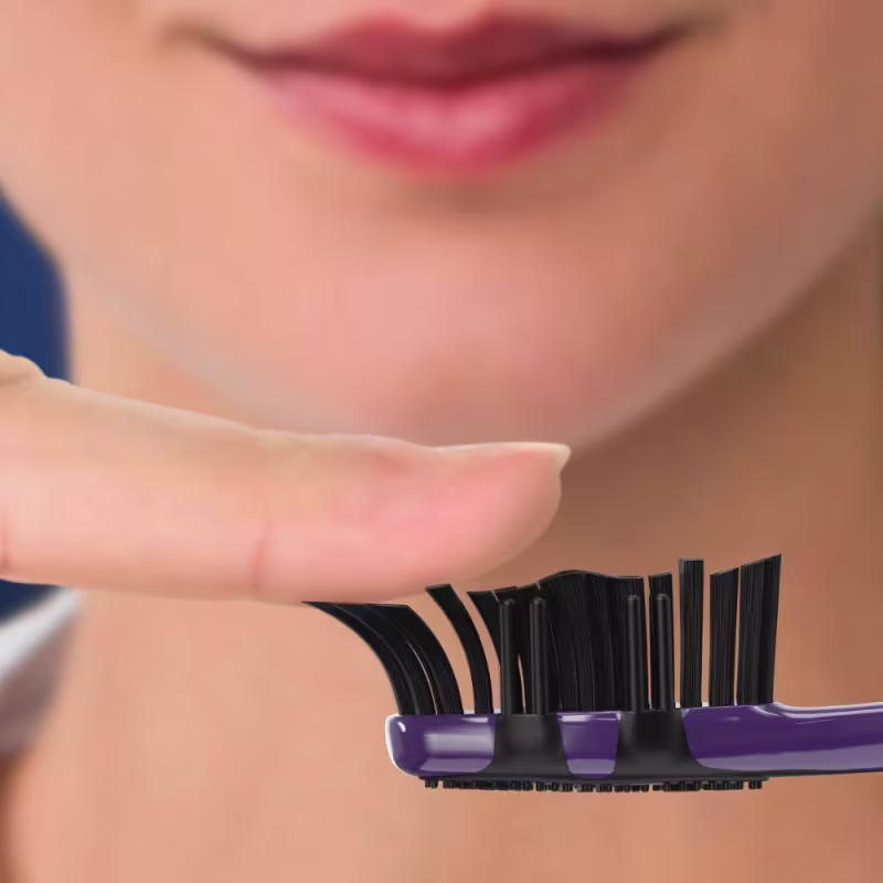 Escova de Dentes Oral-B 5 Ações Carvão 4un
