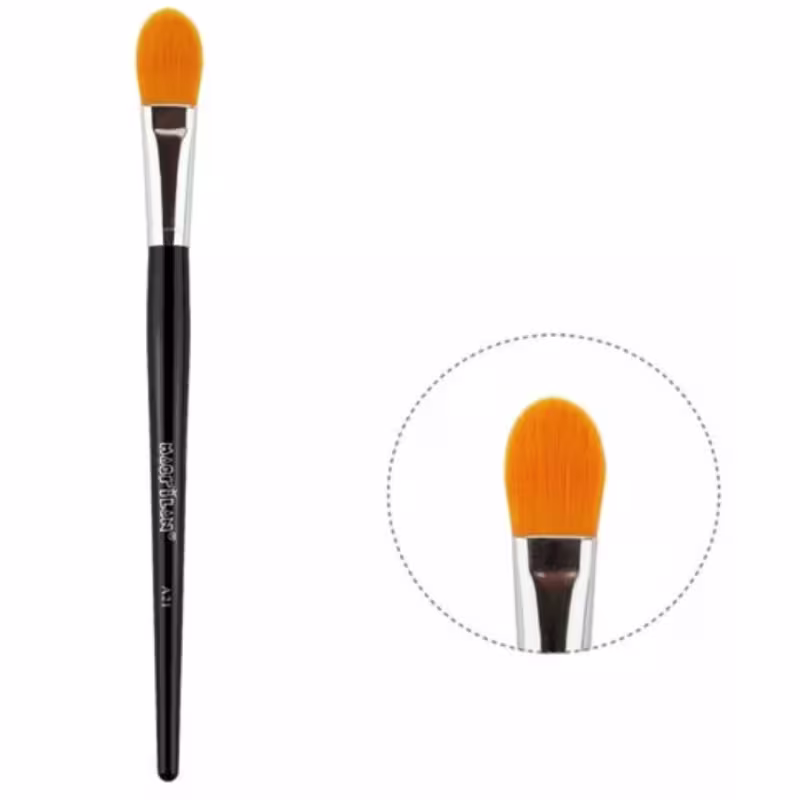 Pincel para Corretivo Macrilan Max A21, 1 produto.