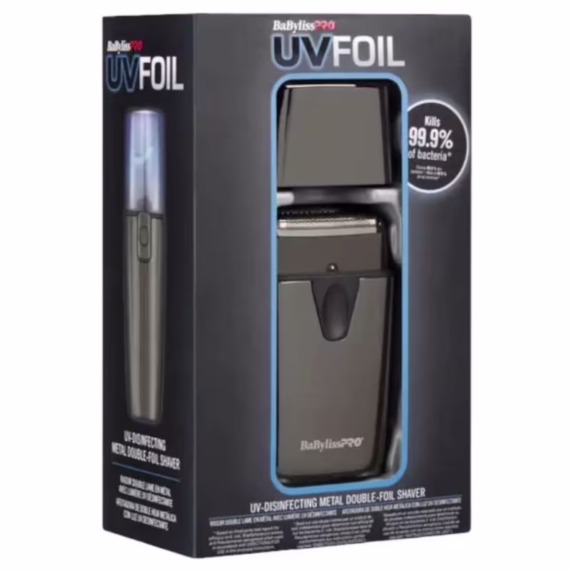 A imagem mostra a máquina dentro da sua caixa com embalagem retangular preta e detalhes em azul claro. Mostra o aparelho de barbear metálico duplo com uma luz UV embutida.