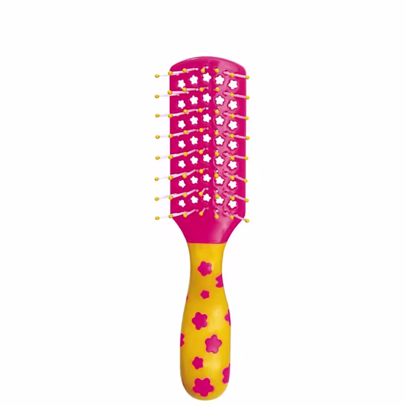 Escova de cabelo infantil, da marca Ricca.