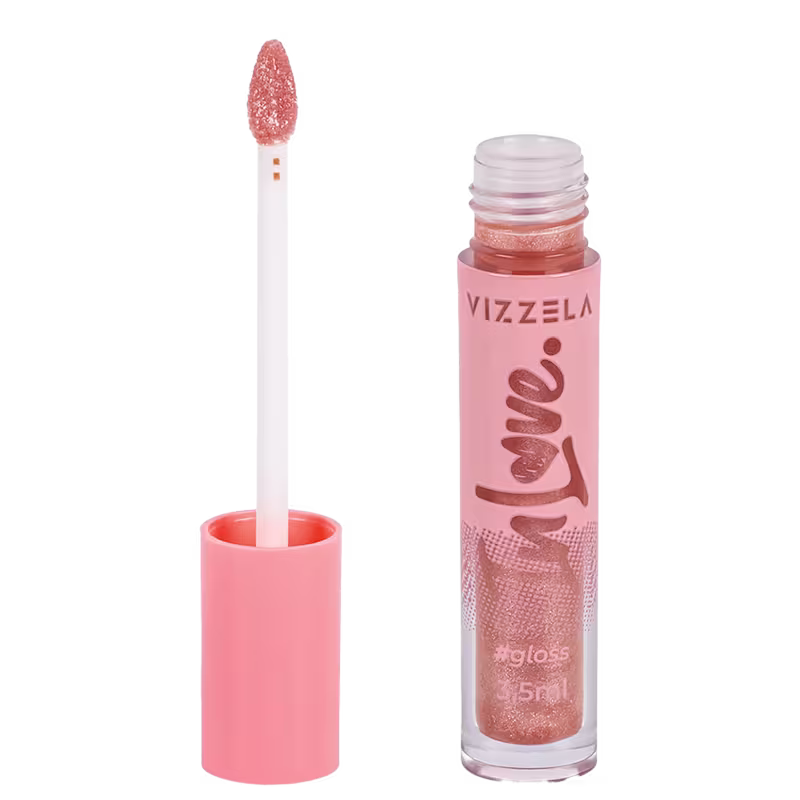 Gloss labial In Love da marca Vizzela, da cor Docinho.