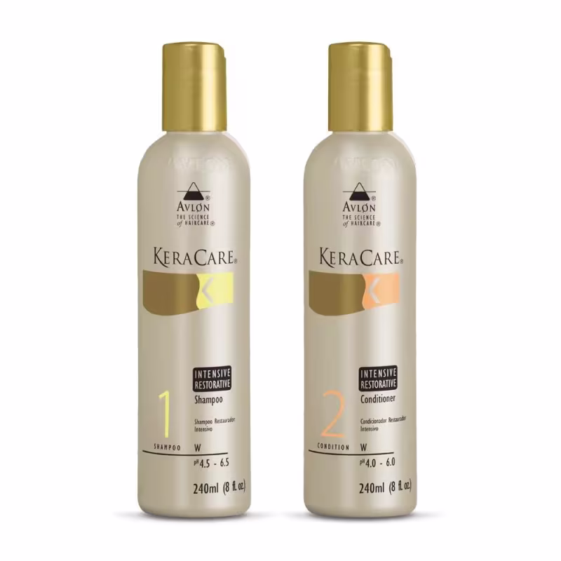 Kit com shampoo e condicionador KeraCare Intensive Restorative da marca Avlon.