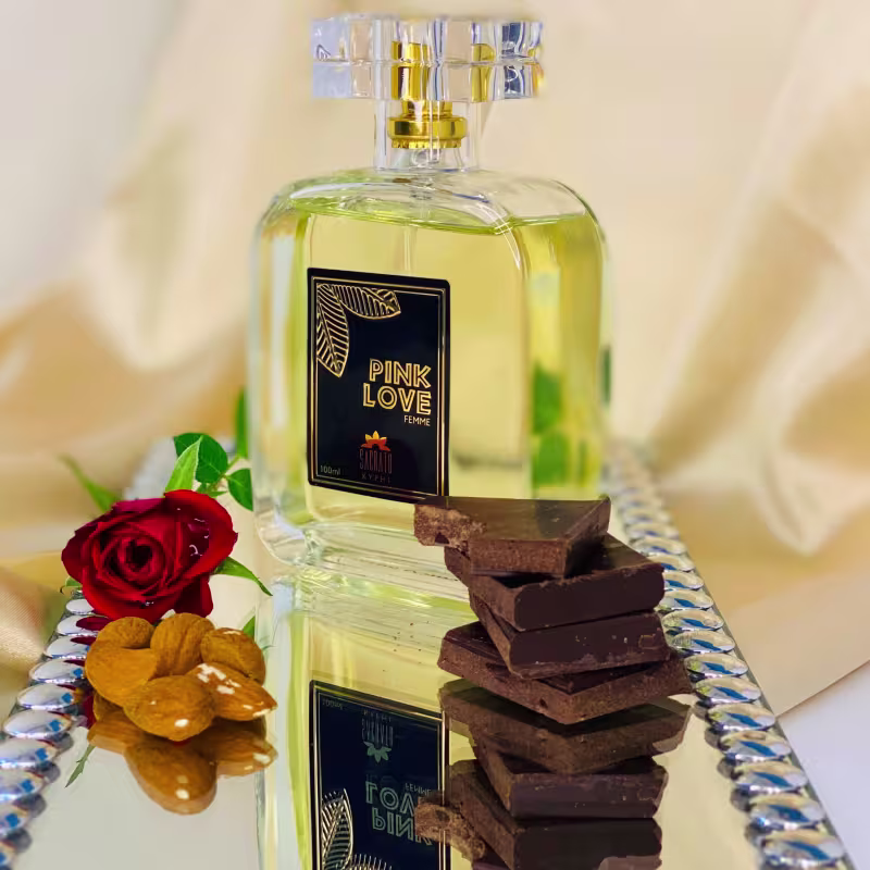 Pinky Love Femme Sacratu Eau de Parfum - Perfume Feminino 100ml
