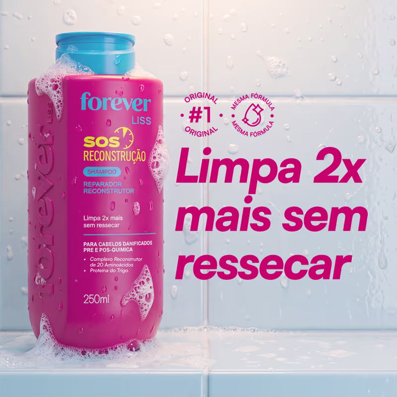 Frasco rosa de 250ml do shampoo reparador reconstrutor SOS da linha Forever Liss, com tampa azul e rótulo destacando os benefícios do produto para cabelos danificados.