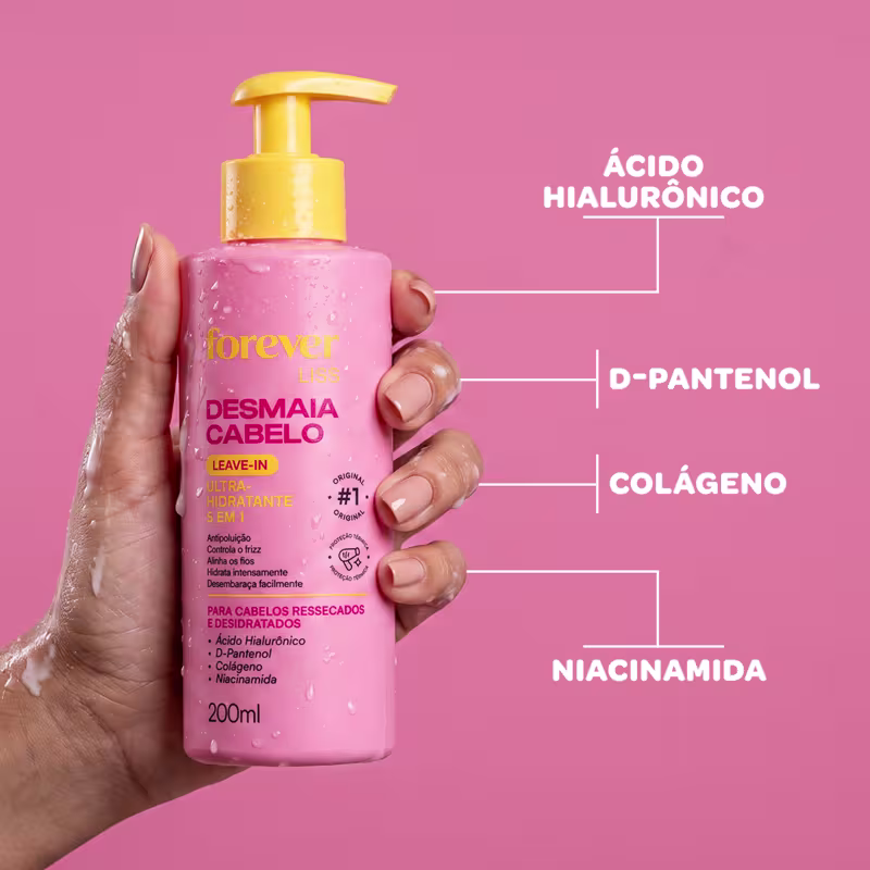 Frasco rosa com bomba doseadora amarela da linha Forever Liss, contendo leave-in ultra-hidratante 5 em 1 para cabelos ressecados e desidratados.