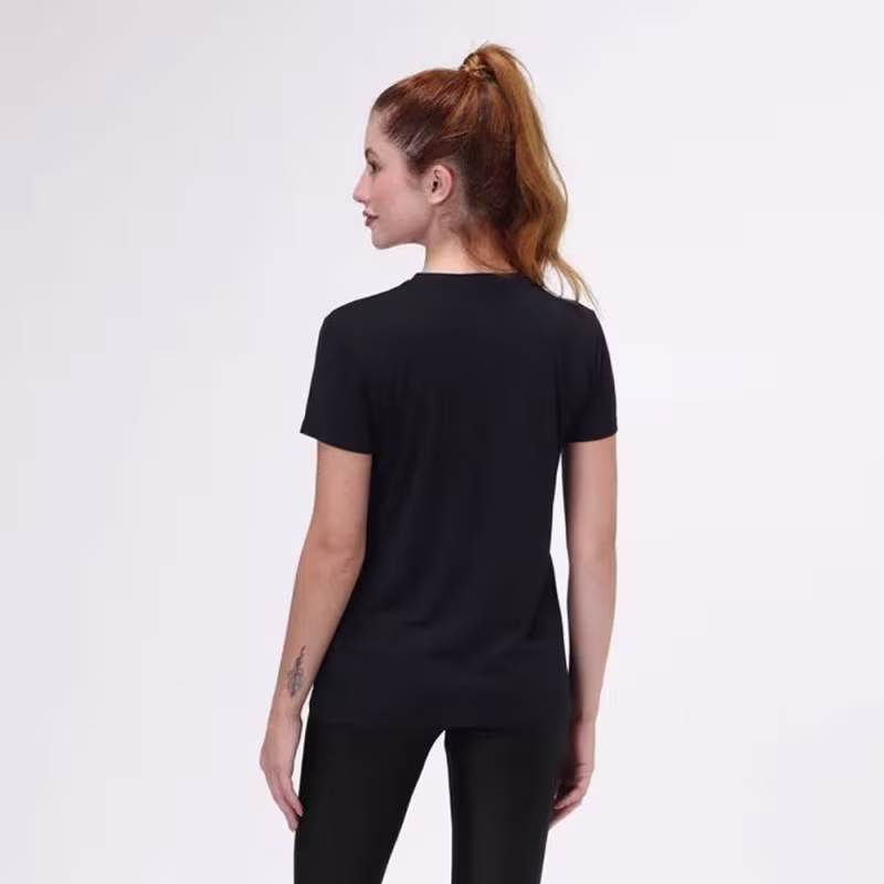 UV.Line Sport Fit Manga Curta Preta M - Camiseta UV Feminina