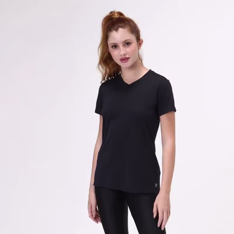 UV.Line Sport Fit Manga Curta Preta M - Camiseta UV Feminina
