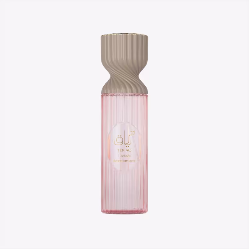 Frasco de perfume Lattafa Teriac com design ondulado em tons de bege e rosa, contendo texto em árabe e inglês indicando "Perfume Mist".