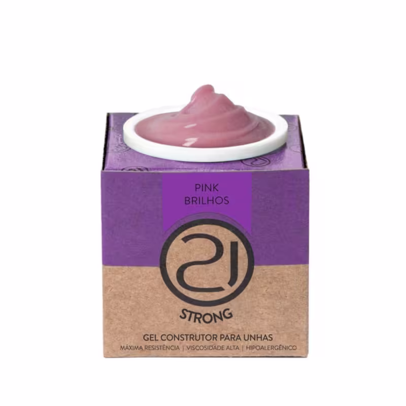 A imagem mostra um gel construtor para unhas. O produto em embalagem cúbica de papelão, com fundo bege e detalhes em preto. A parte superior é roxa com o nome do produto em letras pretas. No centro, há um pote branco com o gel rosa.