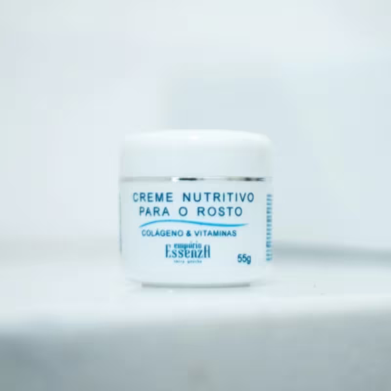 Creme nutritivo para o rosto da marca Empório Essenza Serra Gaúcha, em embalagem branca com rótulo azul indicando "Colágeno & Vitaminas", contendo 55g do produto.